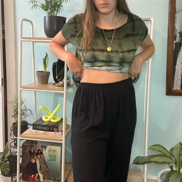 Green Tie Dye Top - Picture 7 of 12